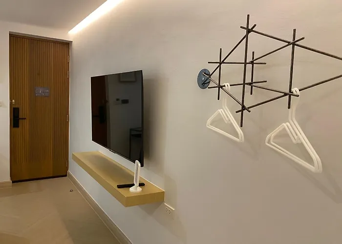 The Celestrail - - Check-in By Appointment Only - Non-hotel - Onnut Bts